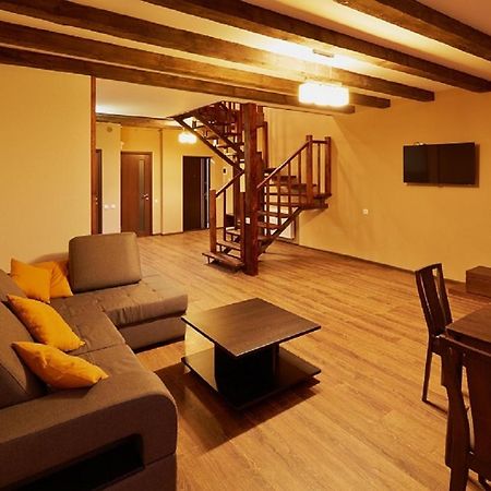 Apartment On Lychakivska إلفيف المظهر الخارجي الصورة