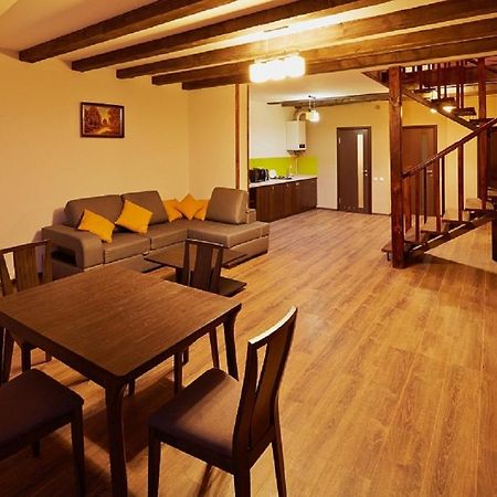 Apartment On Lychakivska إلفيف المظهر الخارجي الصورة