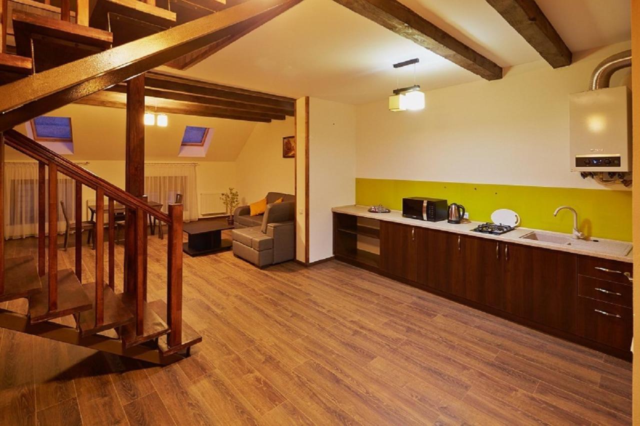 Apartment On Lychakivska إلفيف المظهر الخارجي الصورة