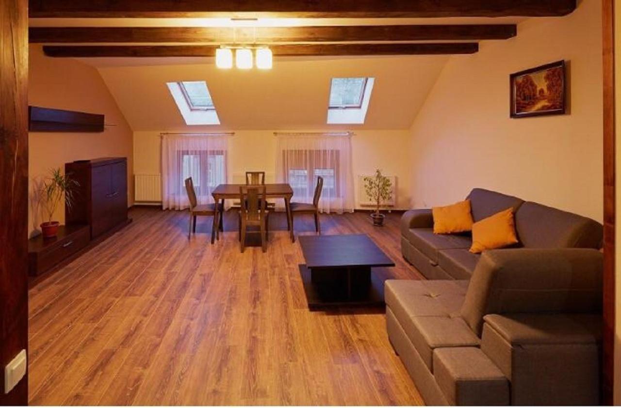 Apartment On Lychakivska إلفيف المظهر الخارجي الصورة